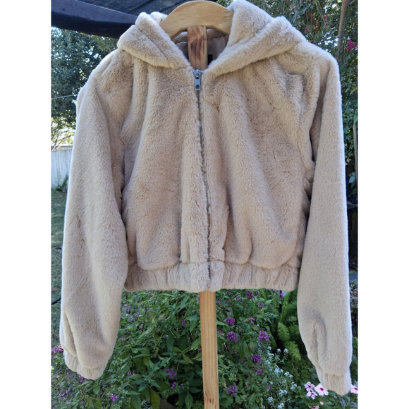 Women's Love Tree Beige Faux Fur Hooded Teddy Jacket Size S - Picture 2 of 12